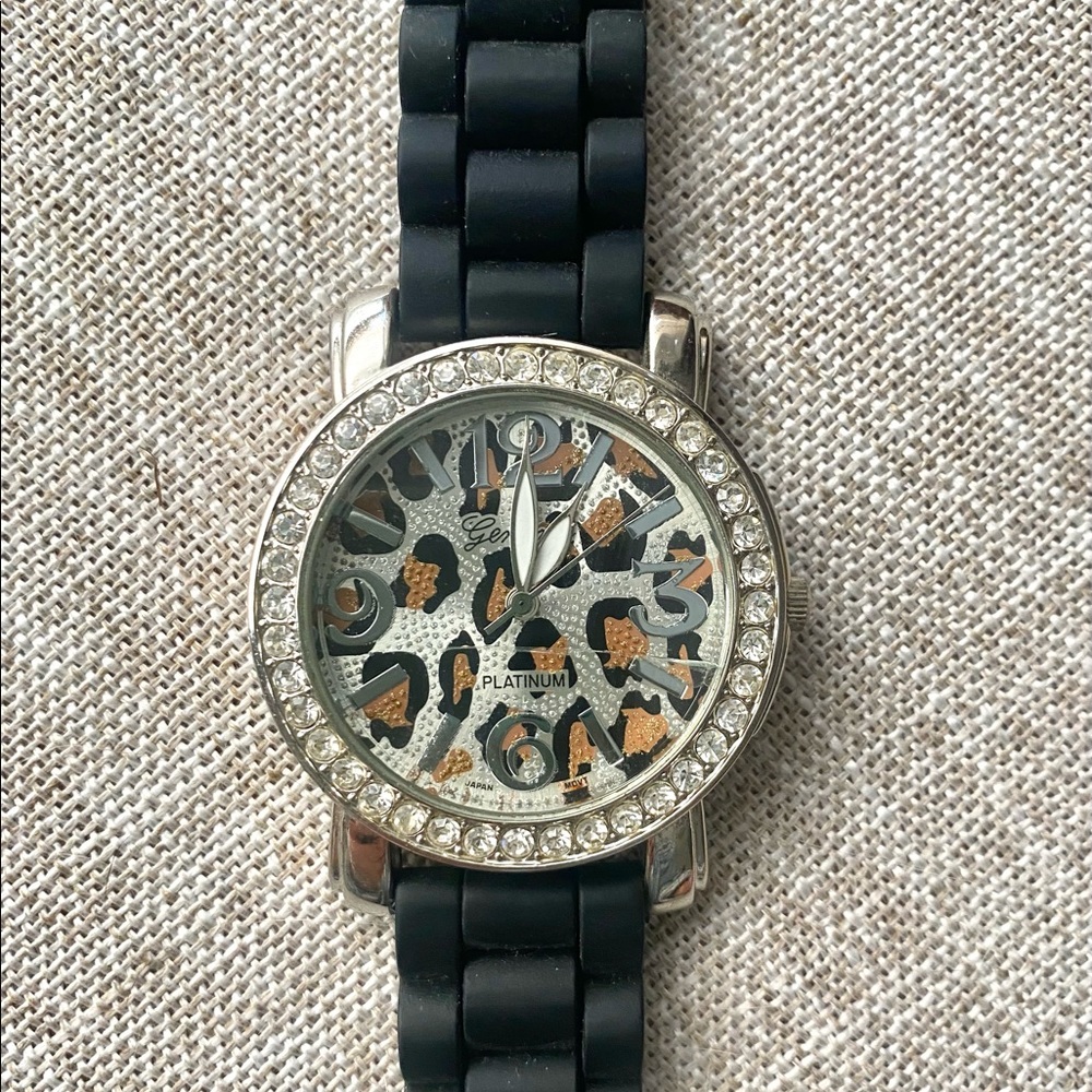 Geneva Platinum Leopard Print Silver Rhinestone Silicone Rubber Band Watch